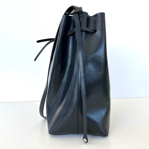 ♦️SOLD♦️MANSUR GAVRIEL Fllamma Black Structured Leather Shoulder Bag Tote Bucket - Picture 6 of 16